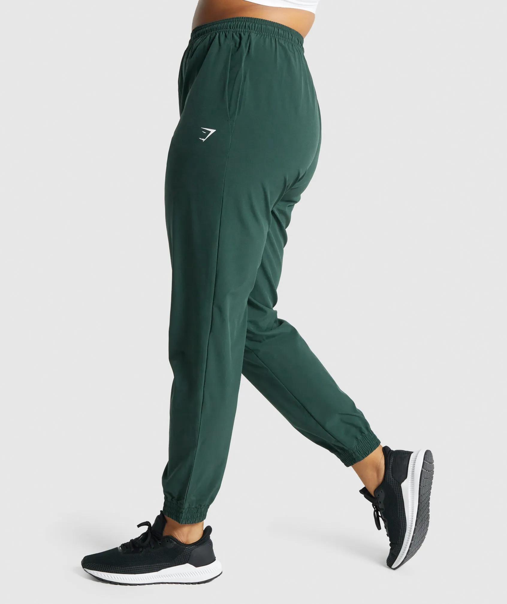 Gymshark Training Woven Joggers - Dark Green