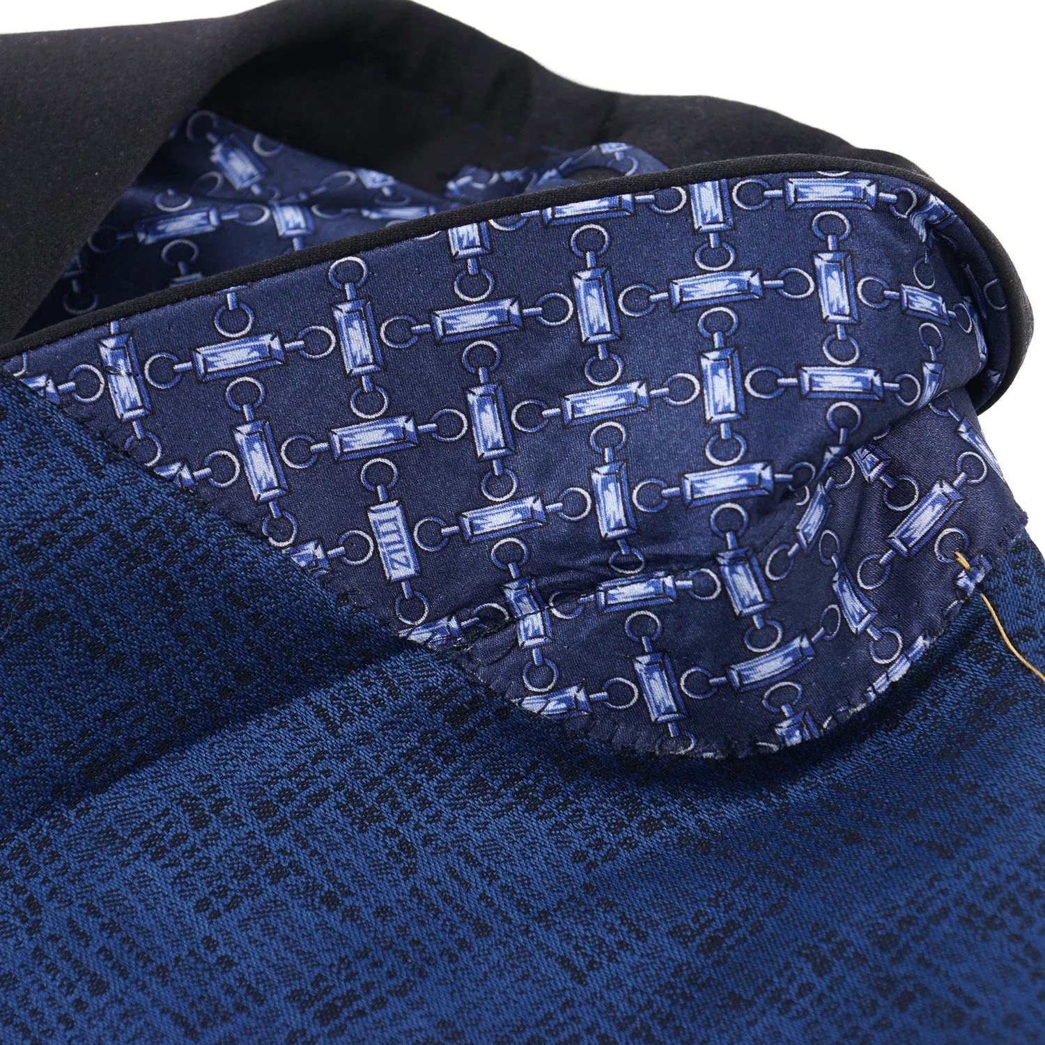 Zilli Tailored-Fit Shawl Collar Tuxedo